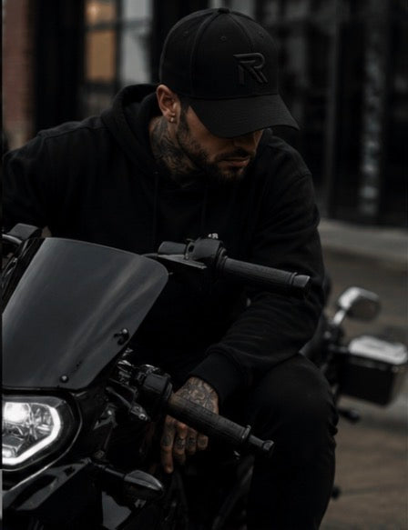 Blackout cap